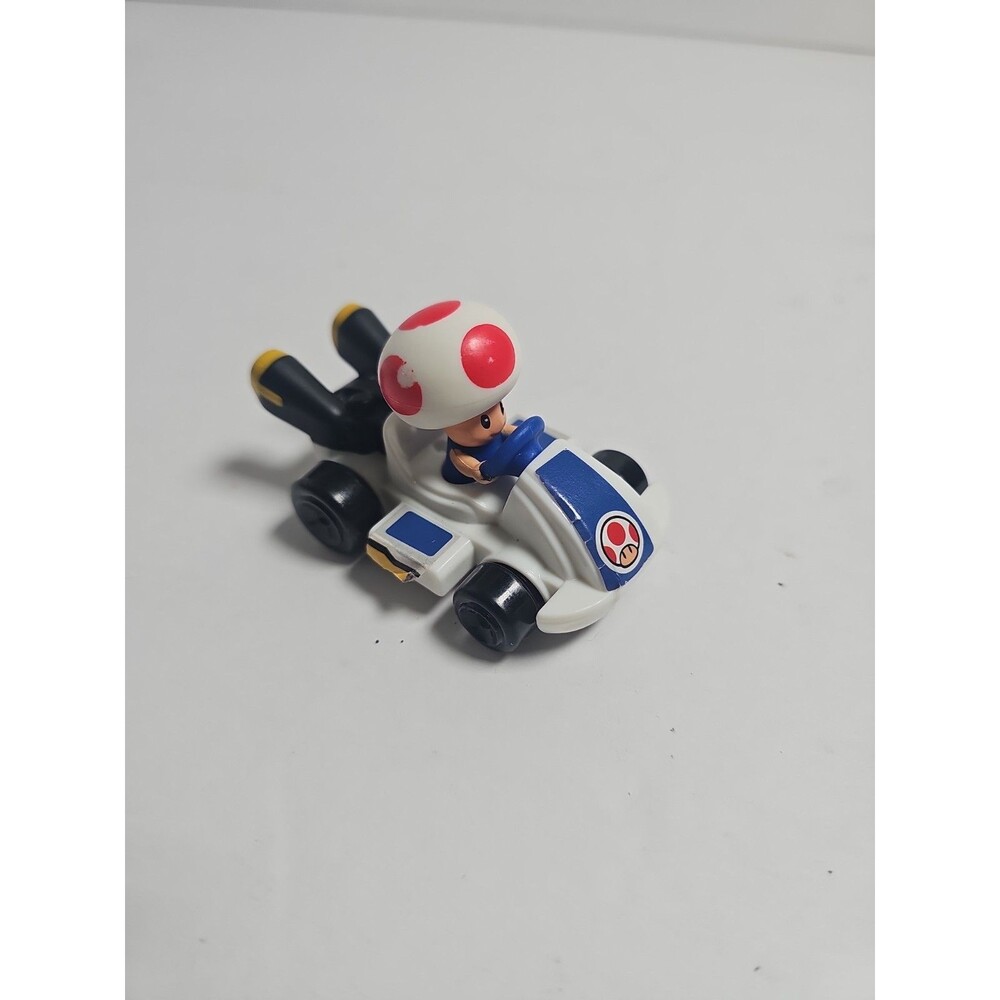 Super Mario Kart Toad Nintendo 2014 McDonalds Mushroom Car Racer Happy Meal Toy